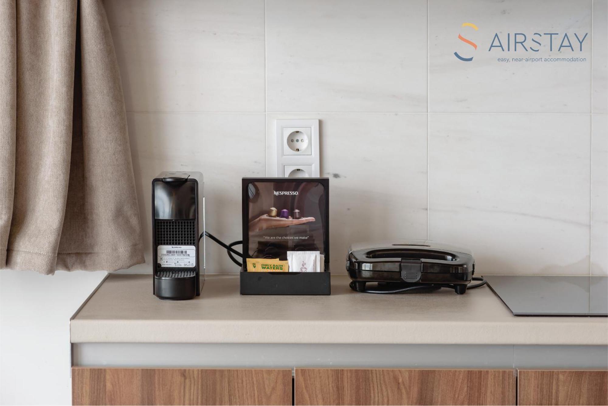 Akali Apartment Airport By Airstay Spáta Zewnętrze zdjęcie